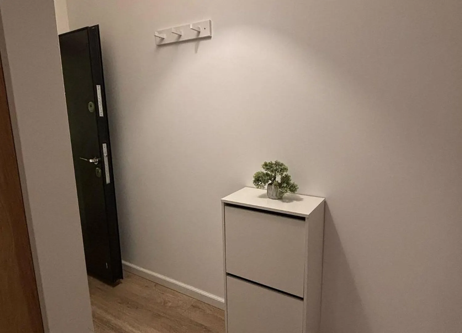 Apartment Aerostay Otopeni